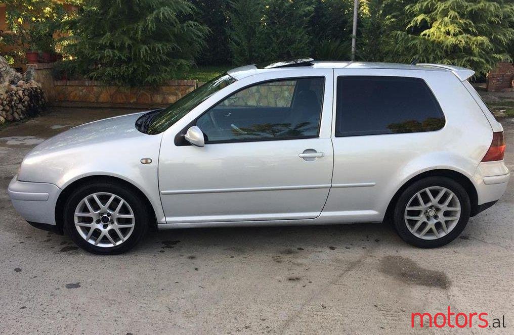 2000' Volkswagen Golf photo #1