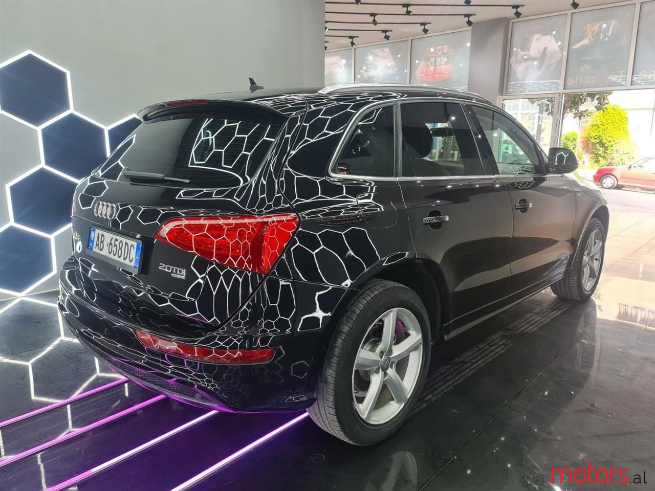 2009' Audi Q5 photo #2