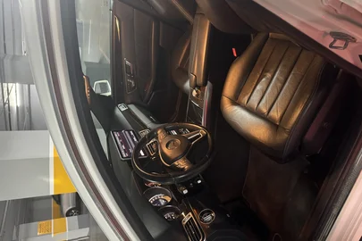 2014' Mercedes-Benz 220