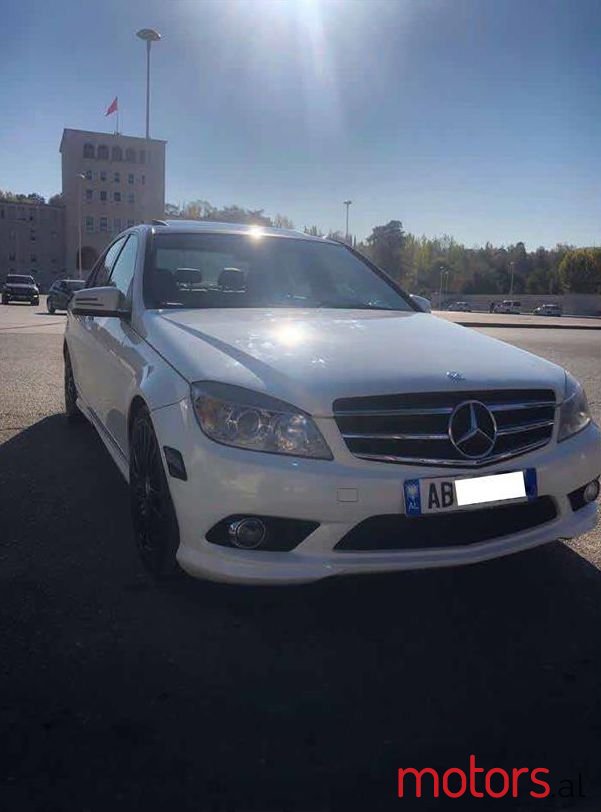 2010' Mercedes-Benz C 250 photo #1