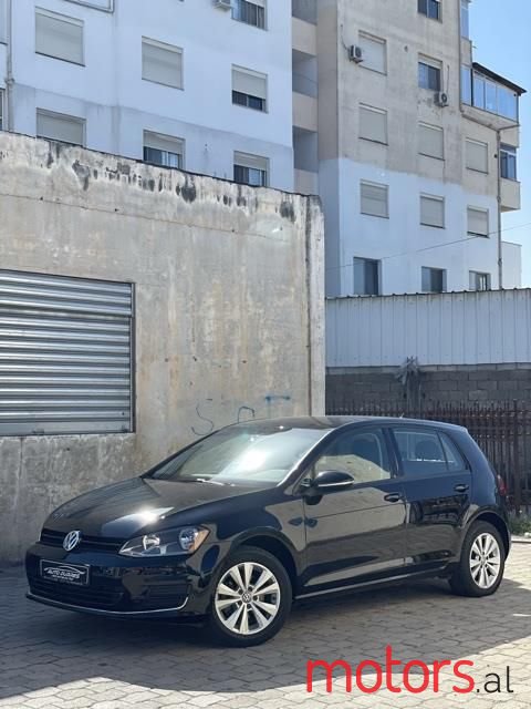 2015' Volkswagen Golf photo #1