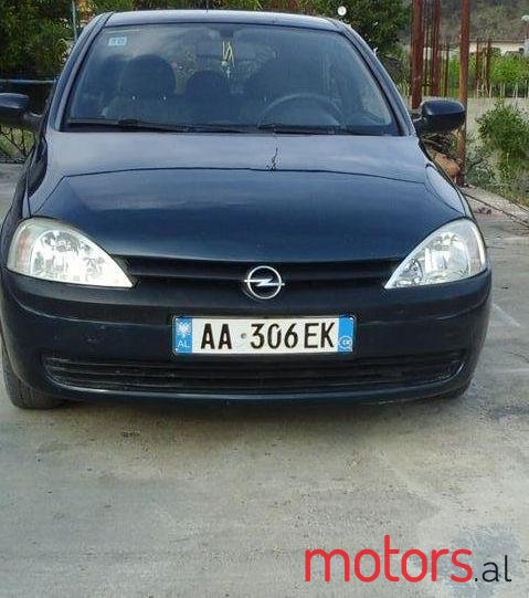 2001' Opel Corsa photo #1