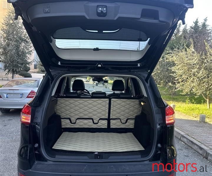 2016' Ford Kuga photo #4