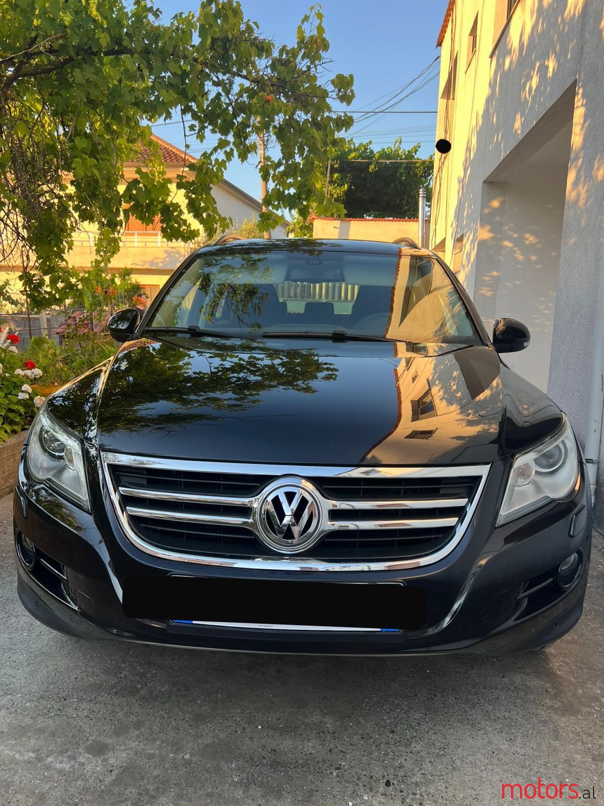 2008' Volkswagen Tiguan photo #1