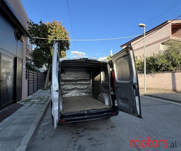 2008' Renault Trafic photo #4