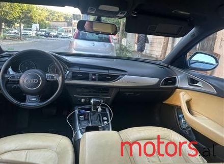 2012' Audi A6 photo #2