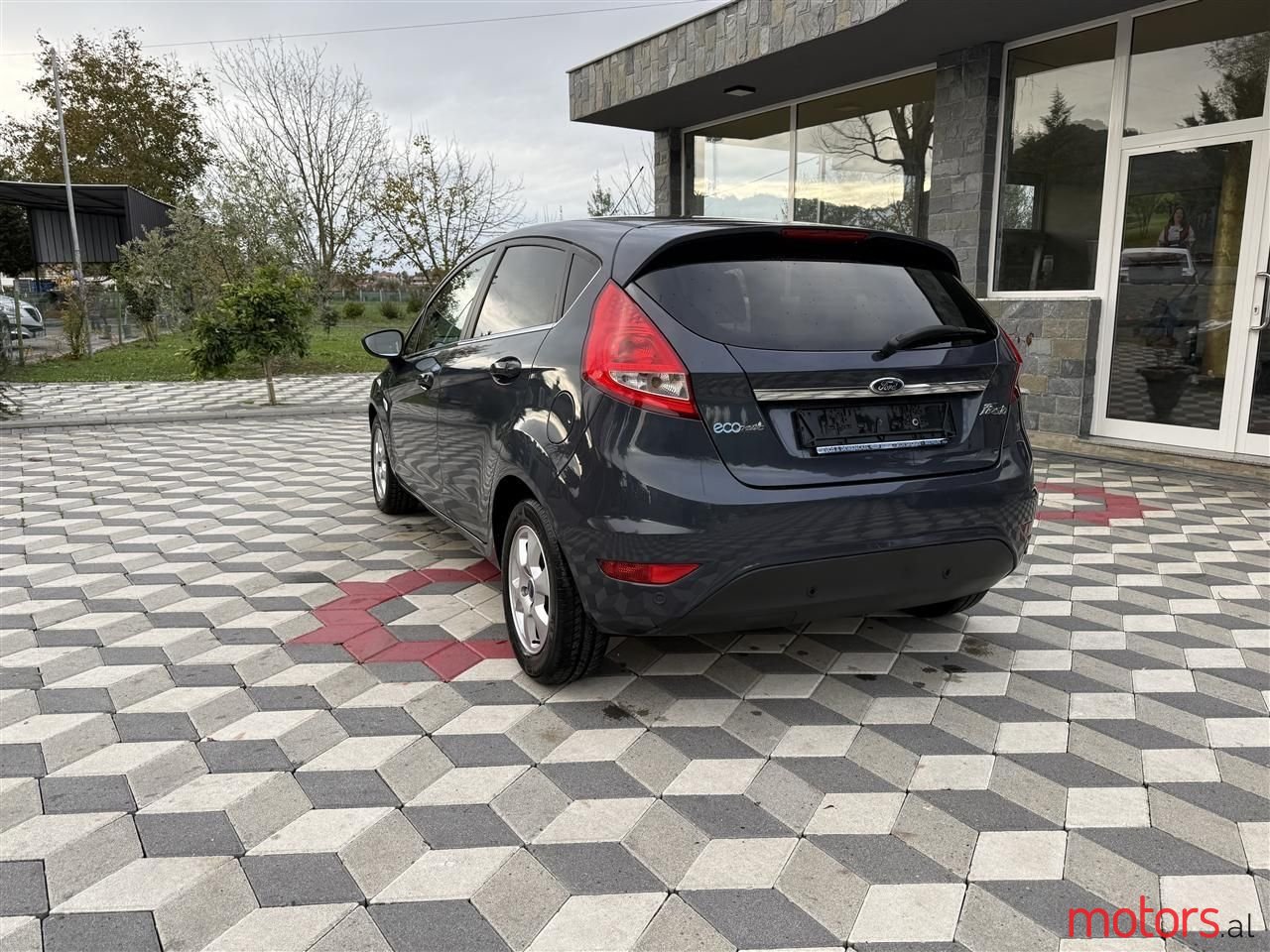 2011' Ford Fiesta photo #4