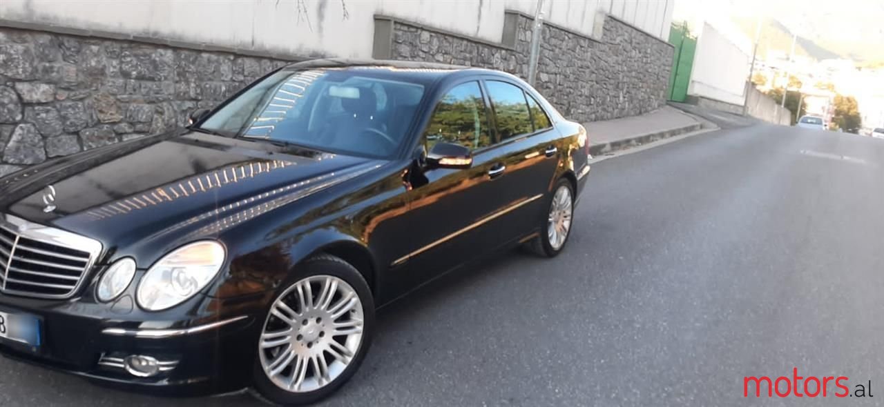 2006' Mercedes-Benz E 320 photo #5