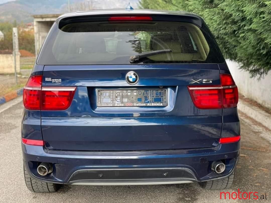 2011' BMW X5 photo #5