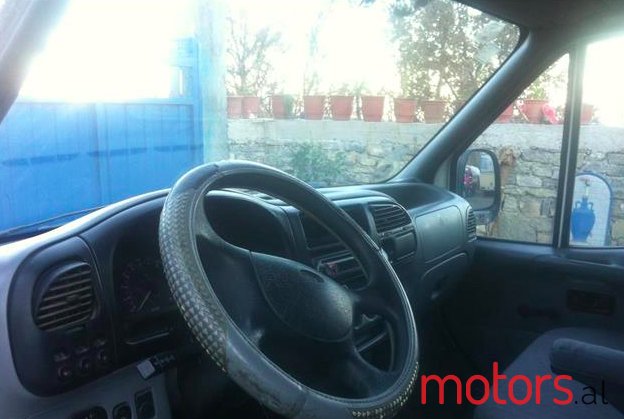 2000' Ford Transit photo #4