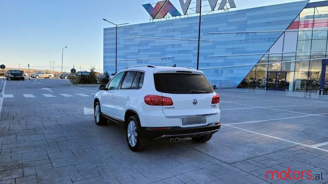 2013' Volkswagen Tiguan photo #4