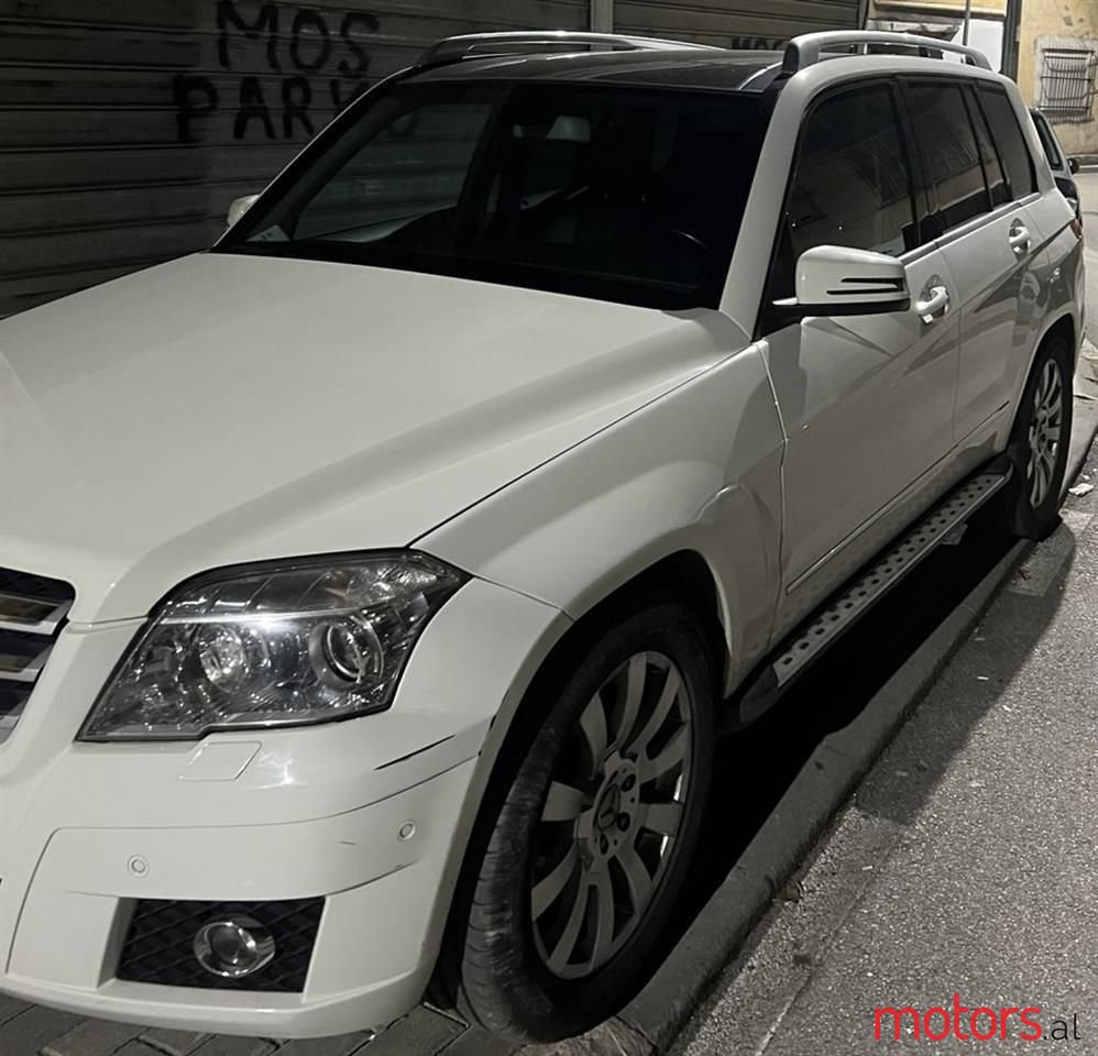 2009' Mercedes-Benz GLK 300 photo #4