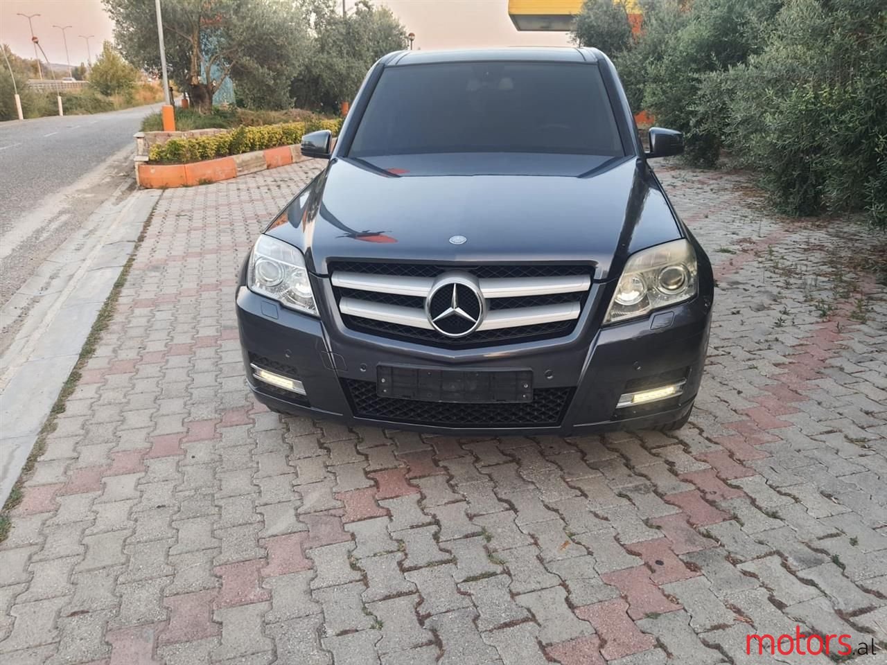 2011' Mercedes-Benz GLK 220 photo #5