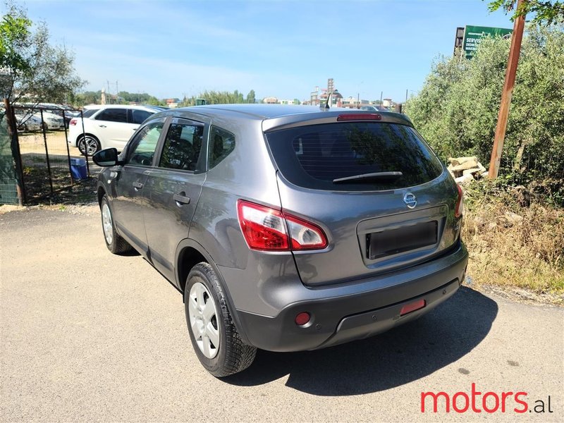 2013' Nissan Qashqai photo #6