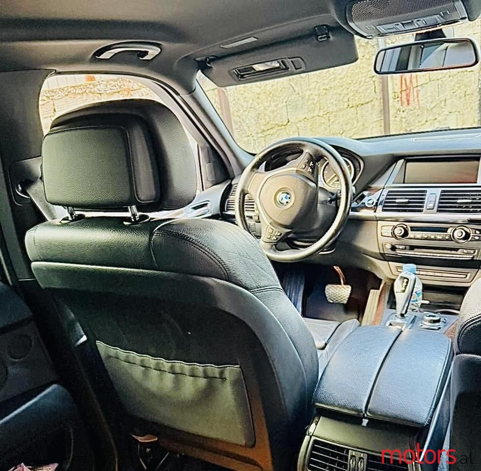 2011' BMW X5 photo #3