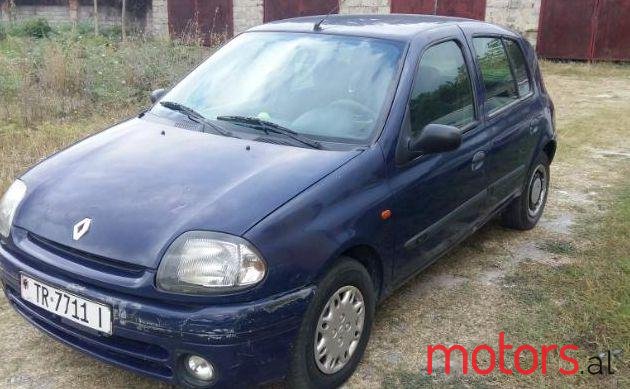 1998' Renault Clio photo #1