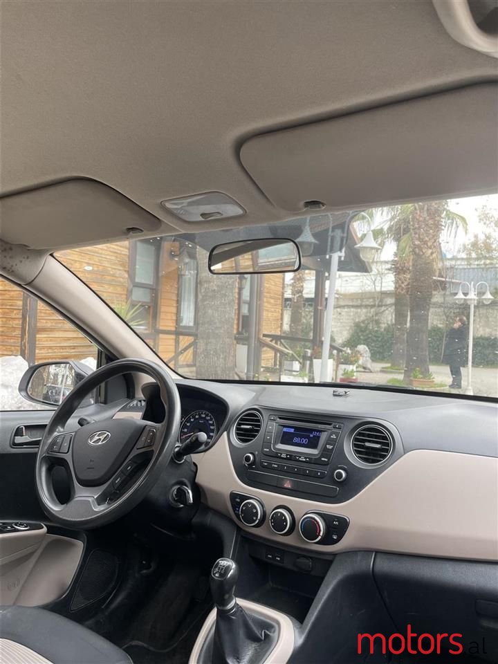 2016' Hyundai i10 photo #2