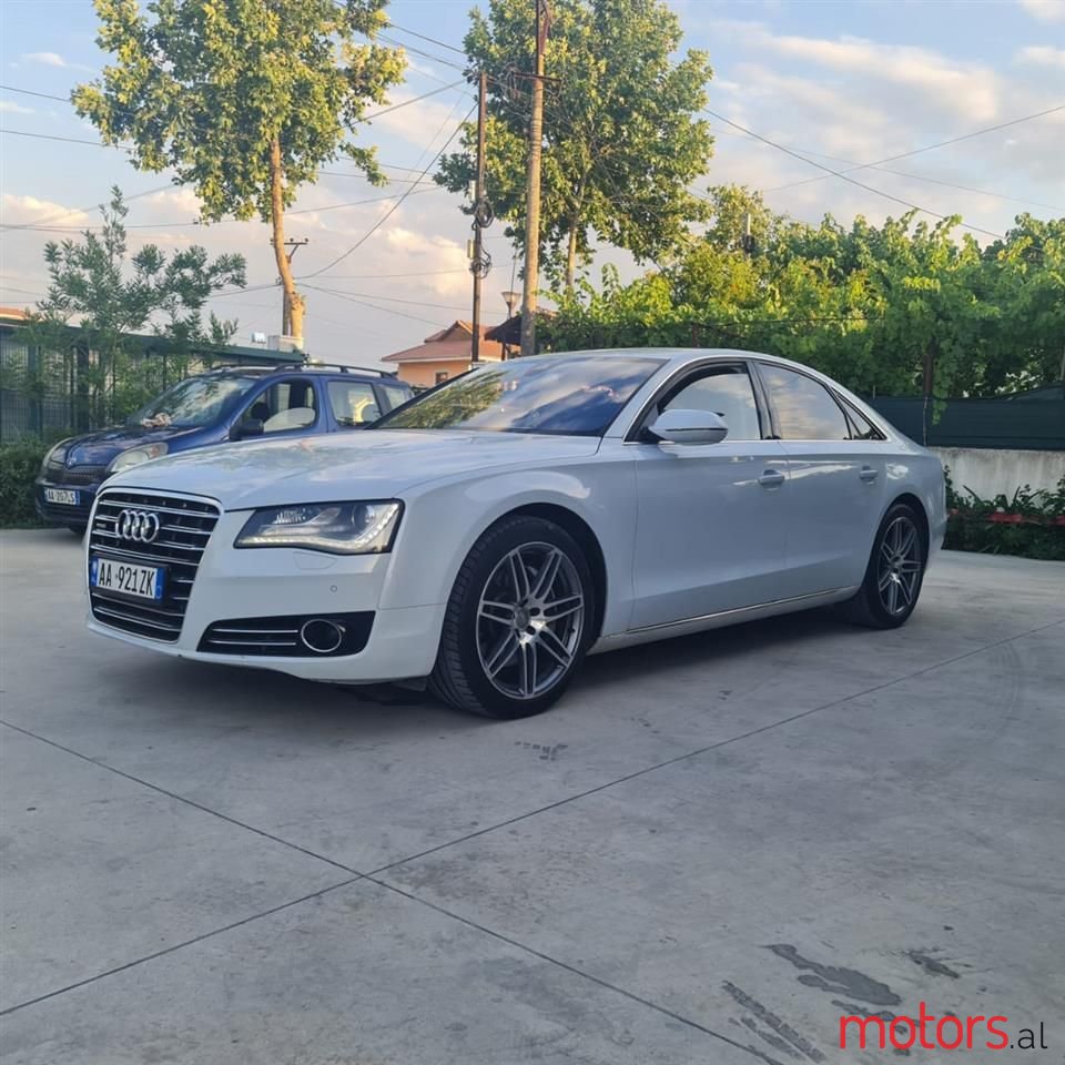 2012' Audi A8 photo #4