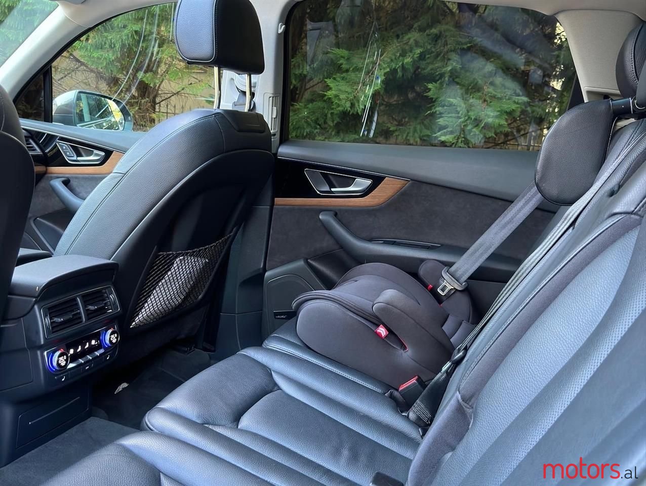 2016' Audi Q7 photo #4