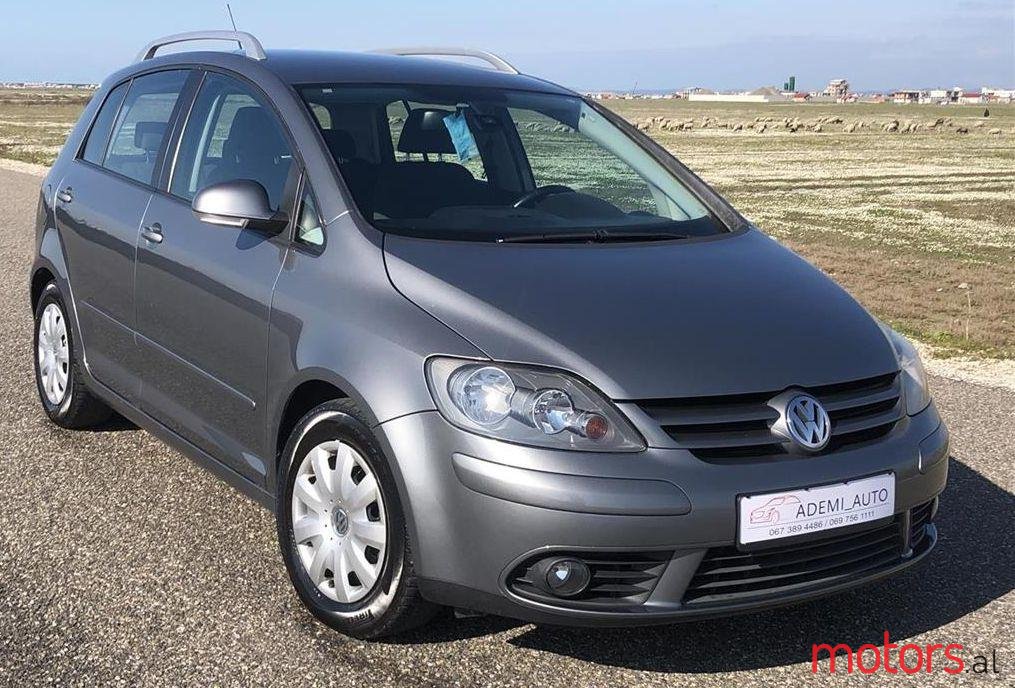 2007' Volkswagen Golf Plus photo #1