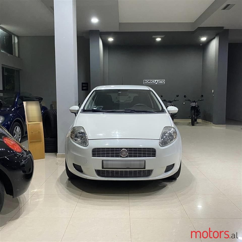 2009' Fiat Punto photo #6