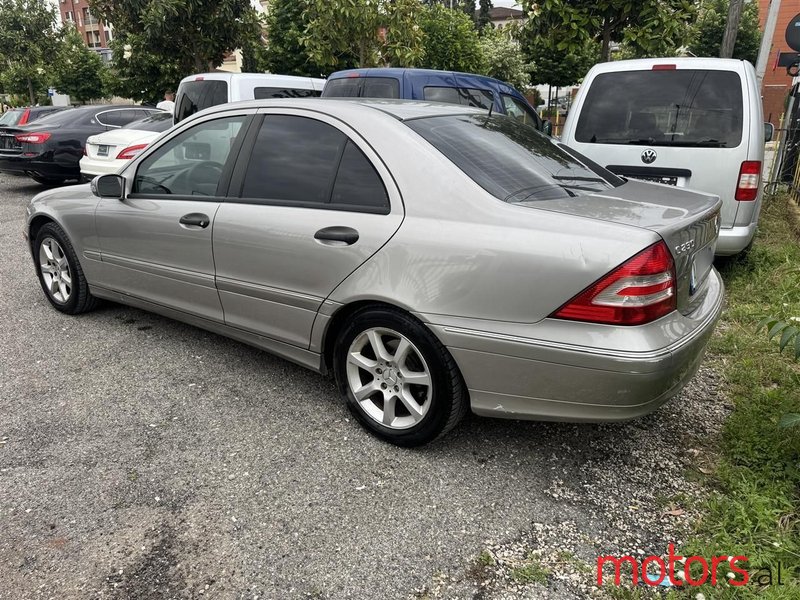 2005' Mercedes-Benz C 230 photo #2