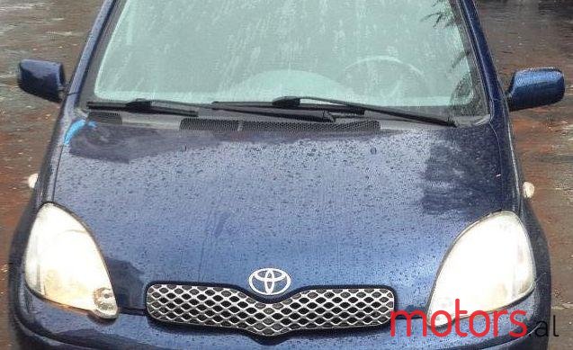 2005' Toyota Yaris photo #3