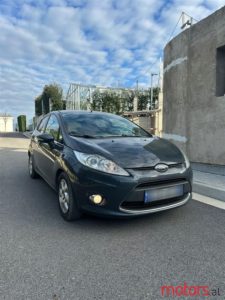 2011' Ford Fiesta photo #6