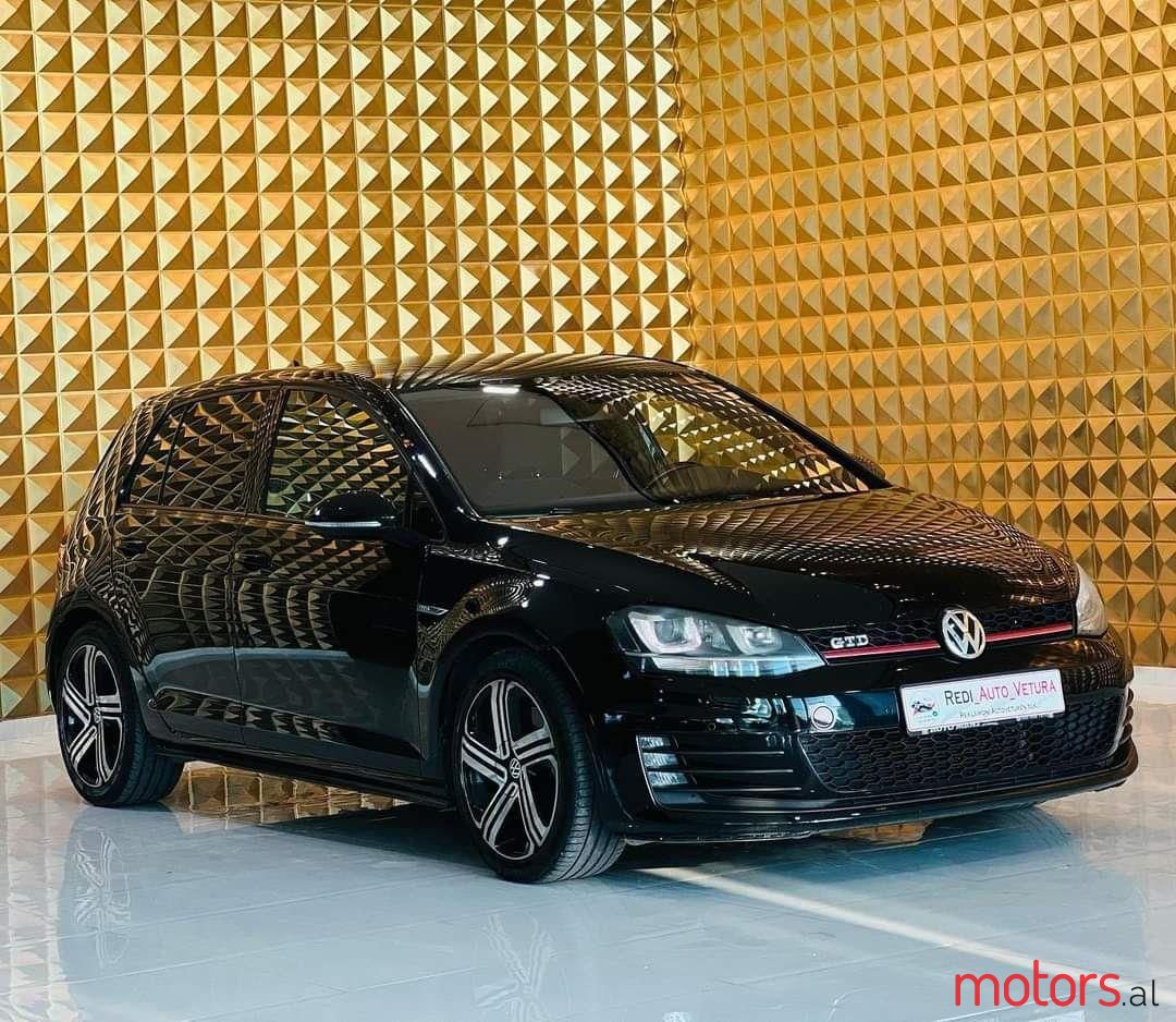 2013' Volkswagen Golf photo #1