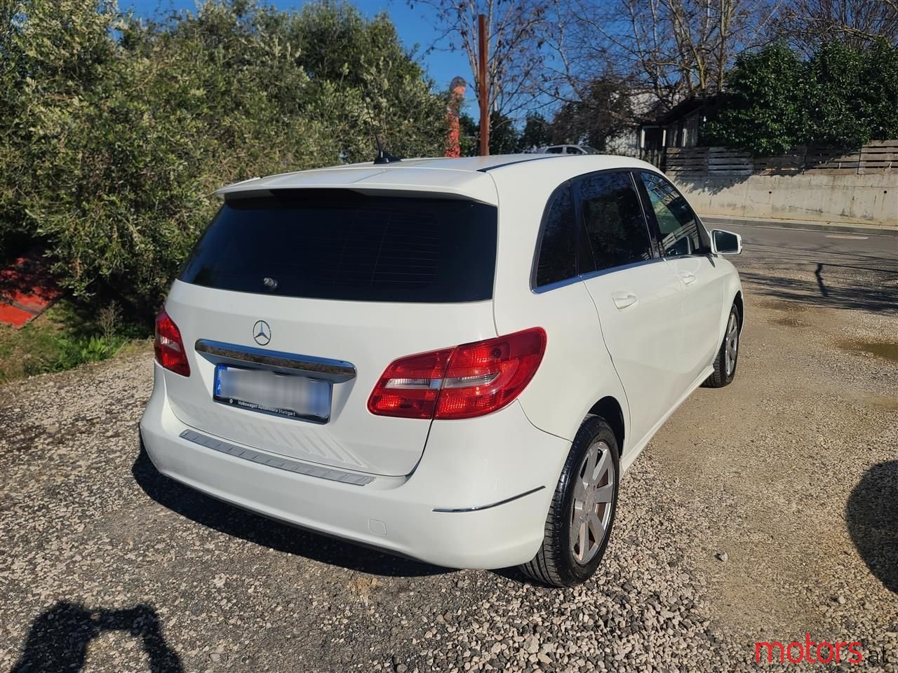 2014' Mercedes-Benz B 150 photo #3