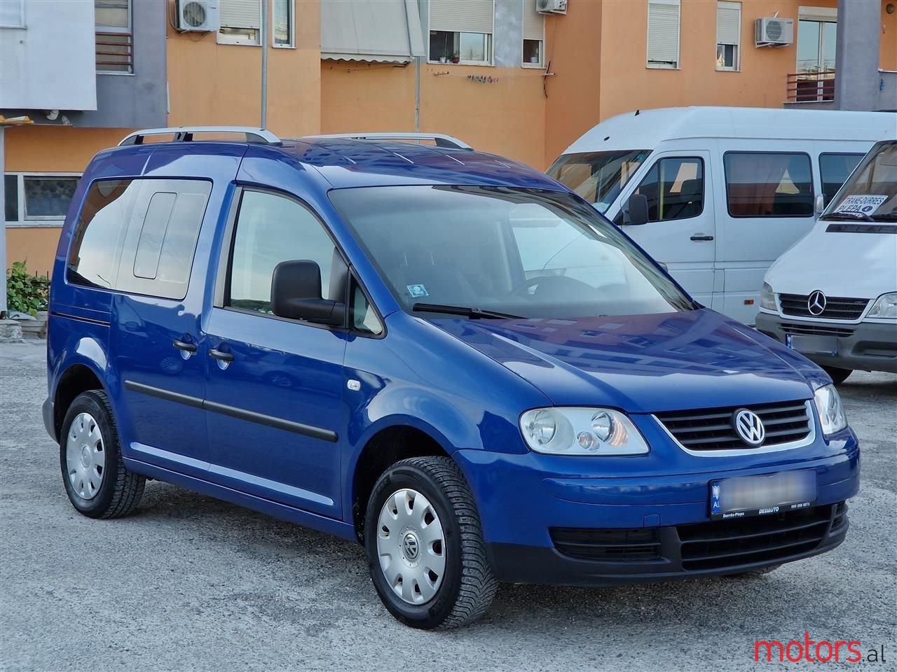 2010' Volkswagen Caddy photo #1
