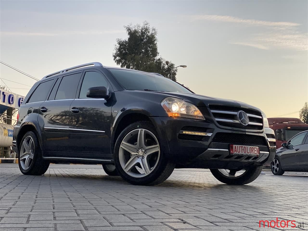 2011' Mercedes-Benz GL 350 photo #5