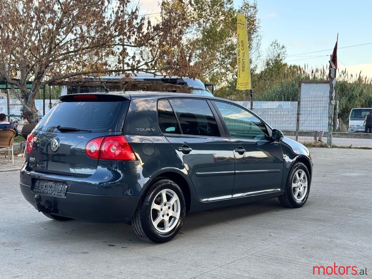 2007' Volkswagen Golf photo #2