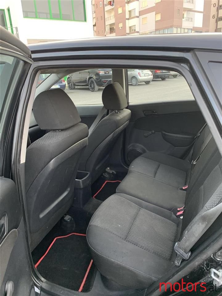 2008' Hyundai i30 photo #2