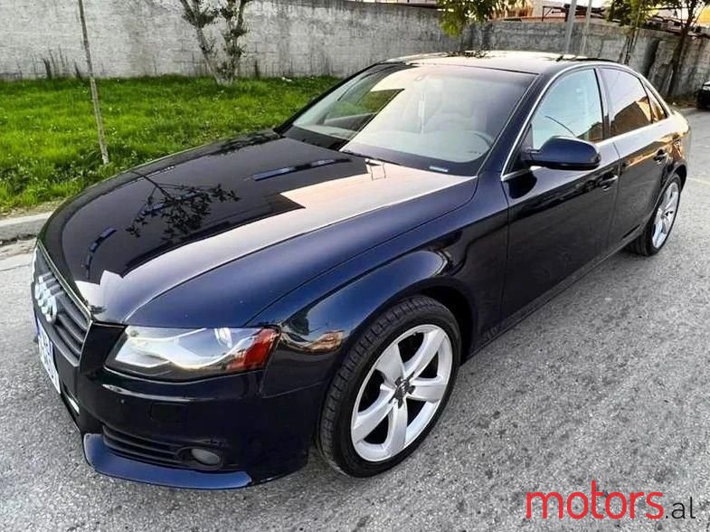 2012' Audi A4 photo #1