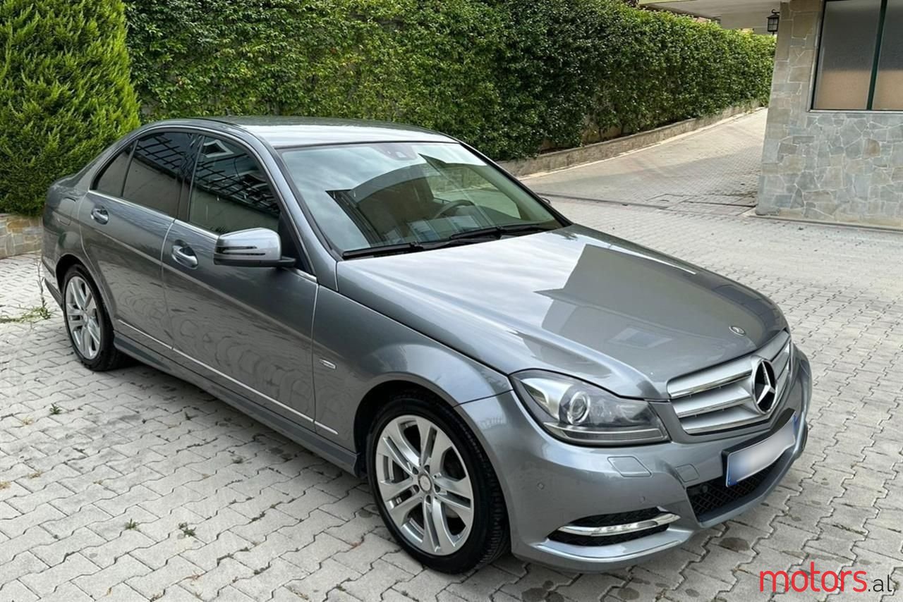 2012' Mercedes-Benz C 220 photo #4