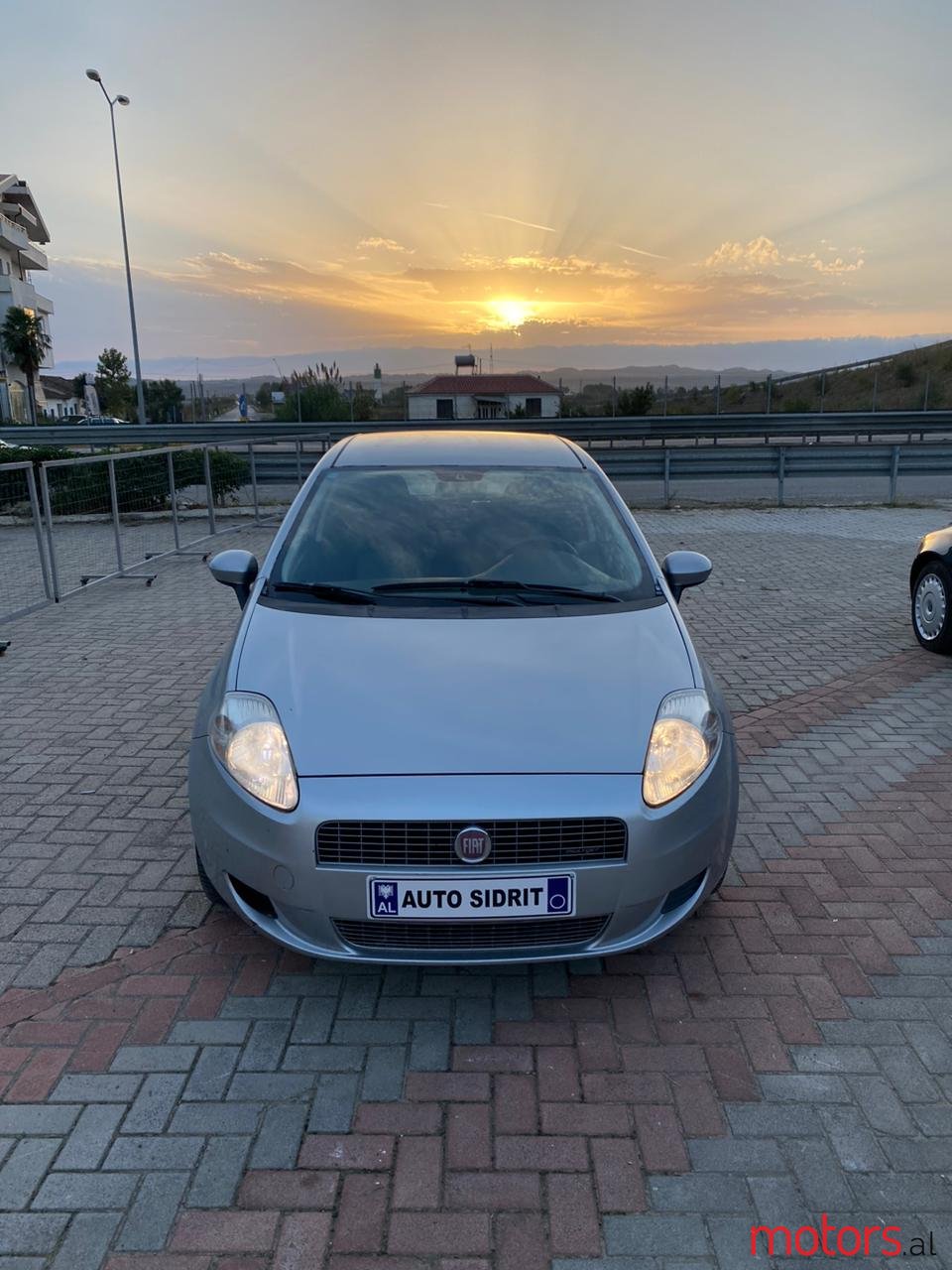 2009' Fiat Grande Punto photo #3