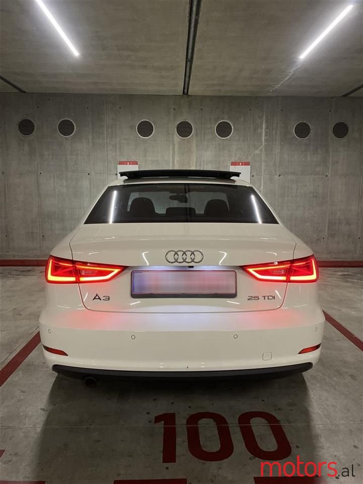 2015' Audi A3 photo #6