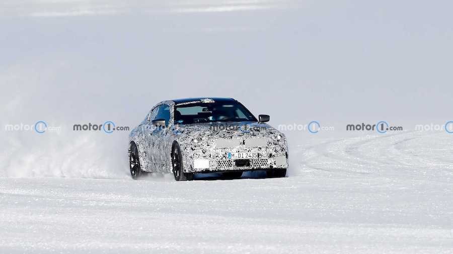 New BMW M2 Spied Showing Its Tail-Happy Nature By Playing In The Snow