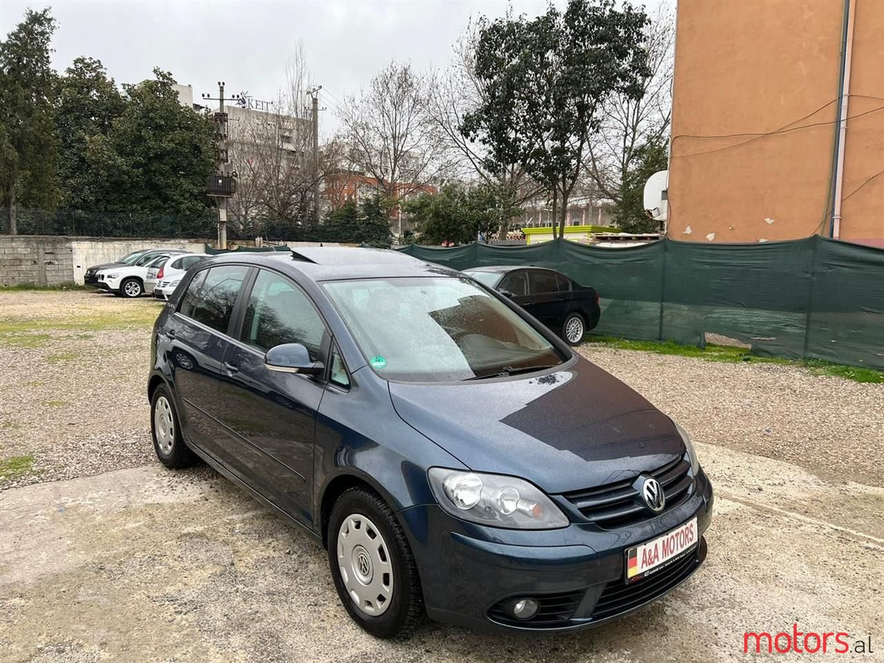 2008' Volkswagen Golf Plus photo #2