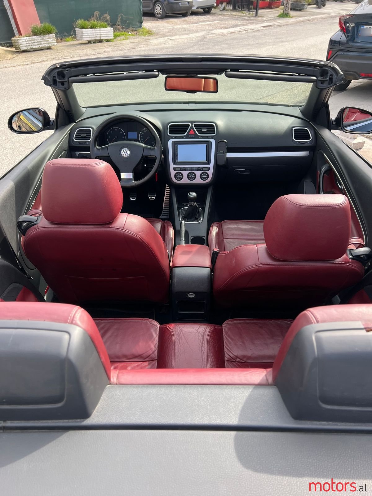 2007' Volkswagen Eos photo #3