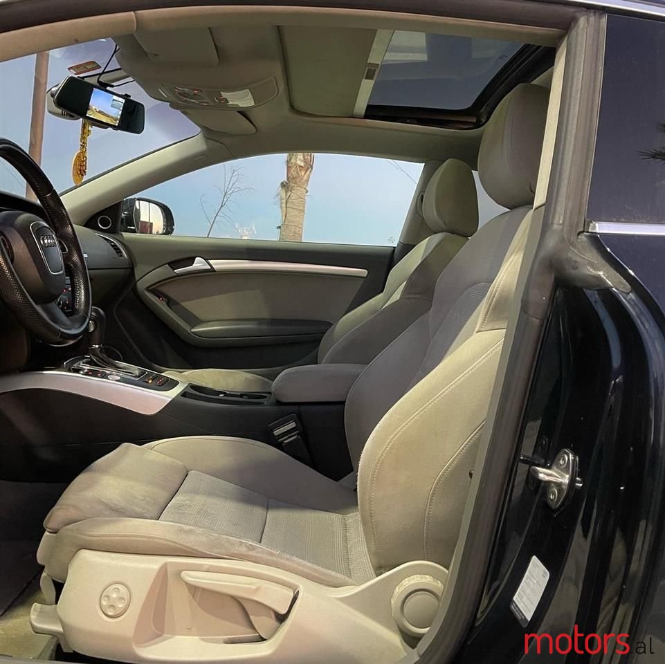 2010' Audi A5 photo #3