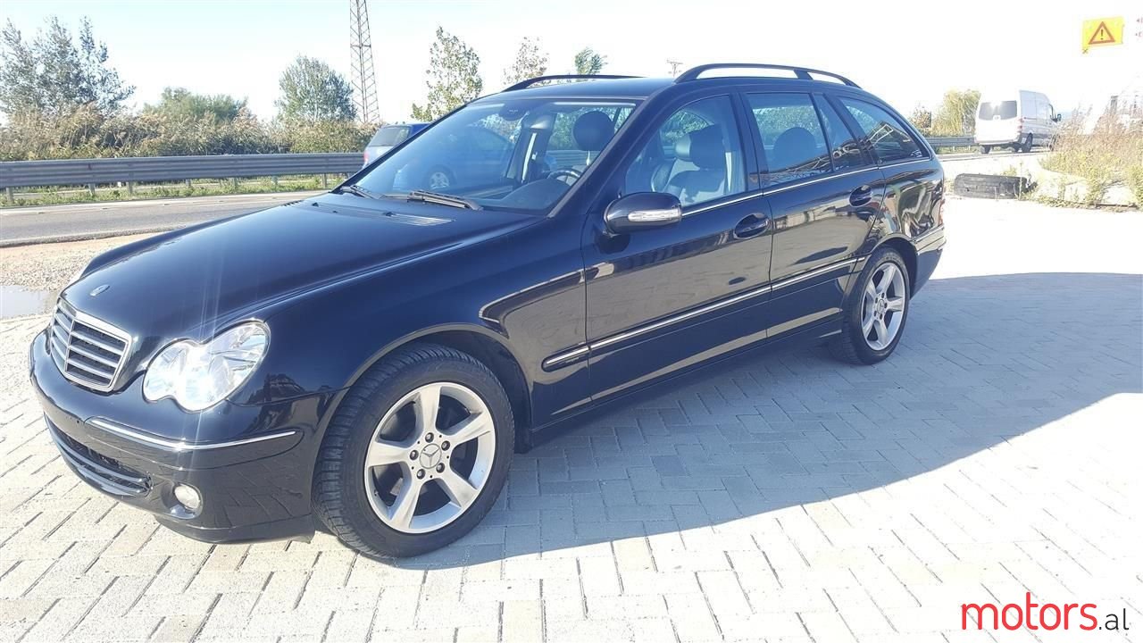 2005' Mercedes-Benz C 200 photo #3
