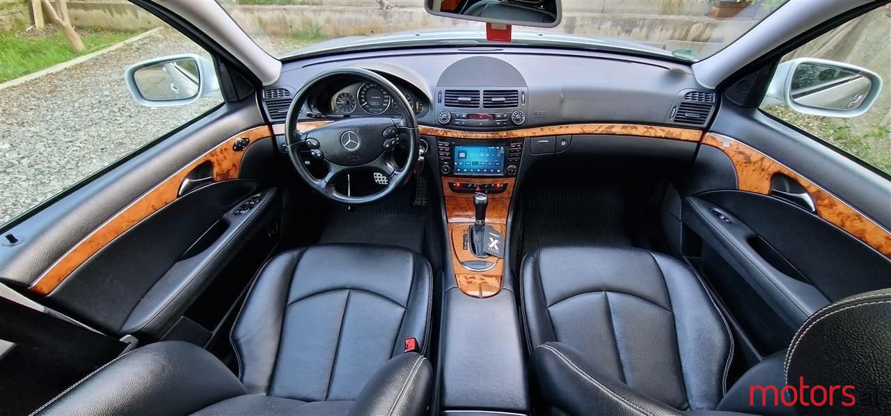 2006' Mercedes-Benz E 200 photo #4