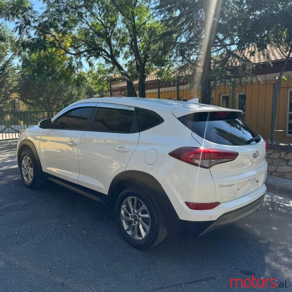 2015' Hyundai Tucson photo #5