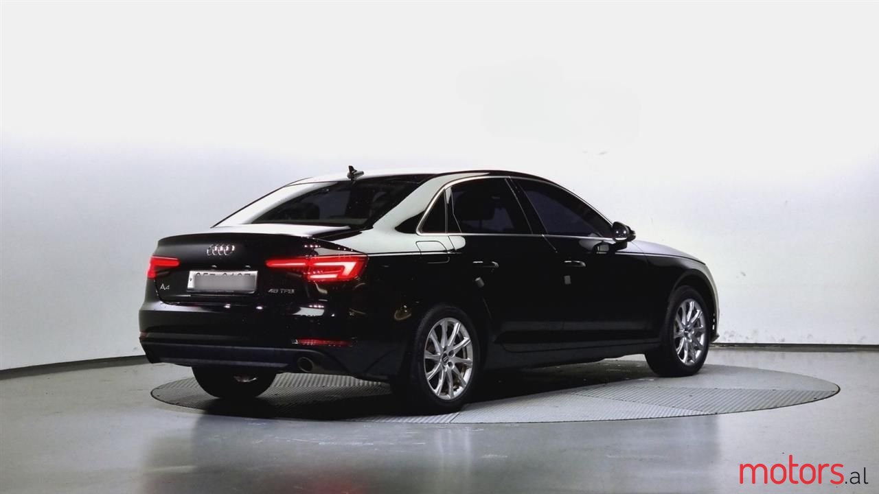2016' Audi A4 photo #4
