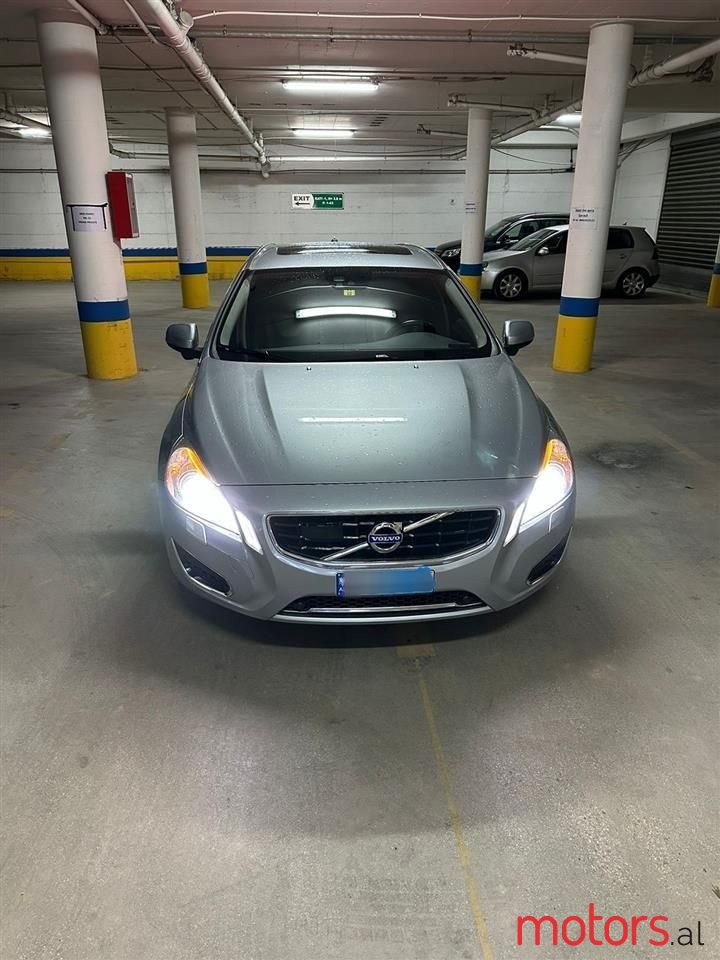 2013' Volvo V60 photo #5