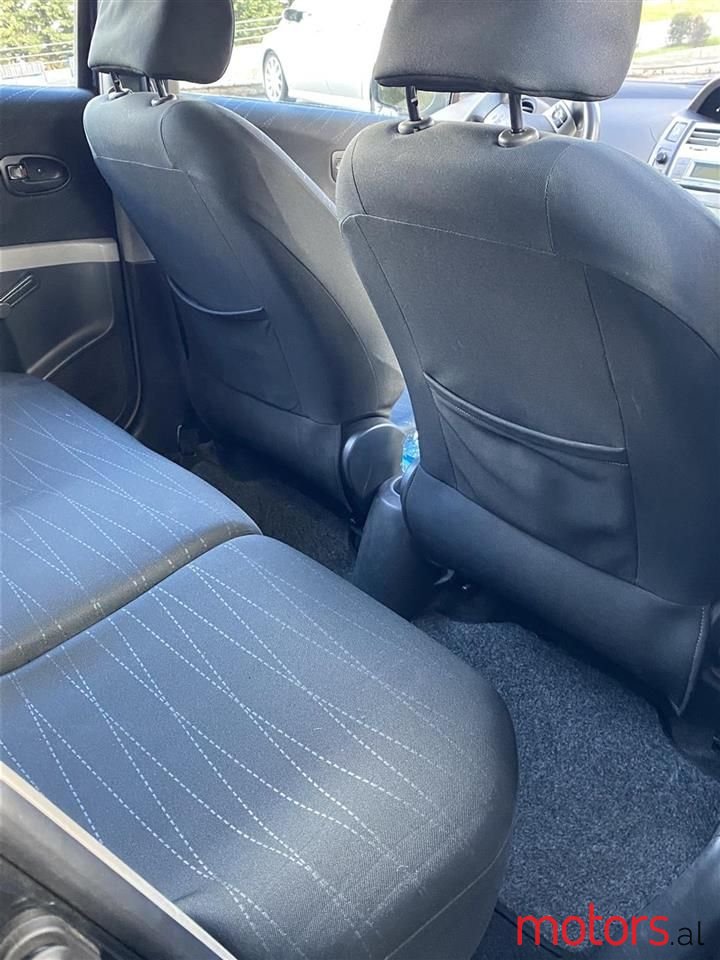 2006' Toyota Yaris photo #4