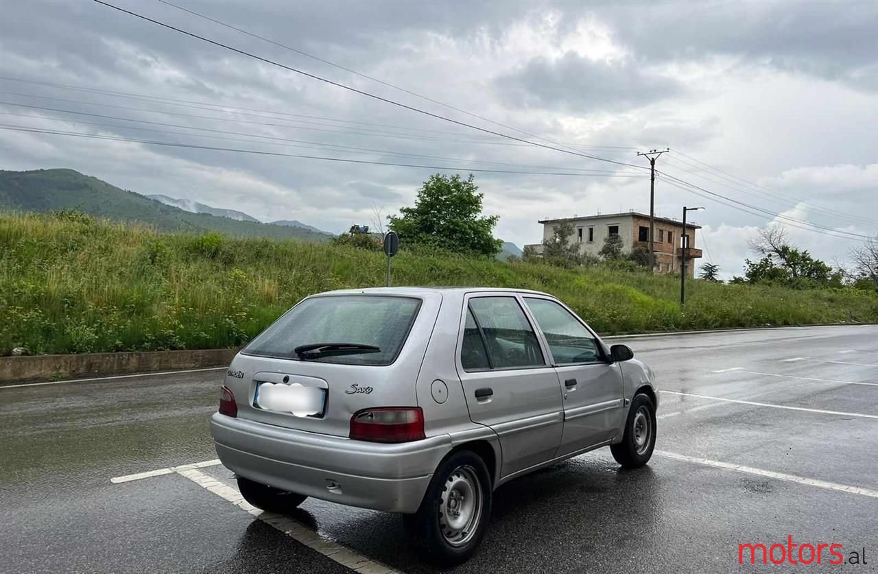 2000' Citroen Saxo photo #3