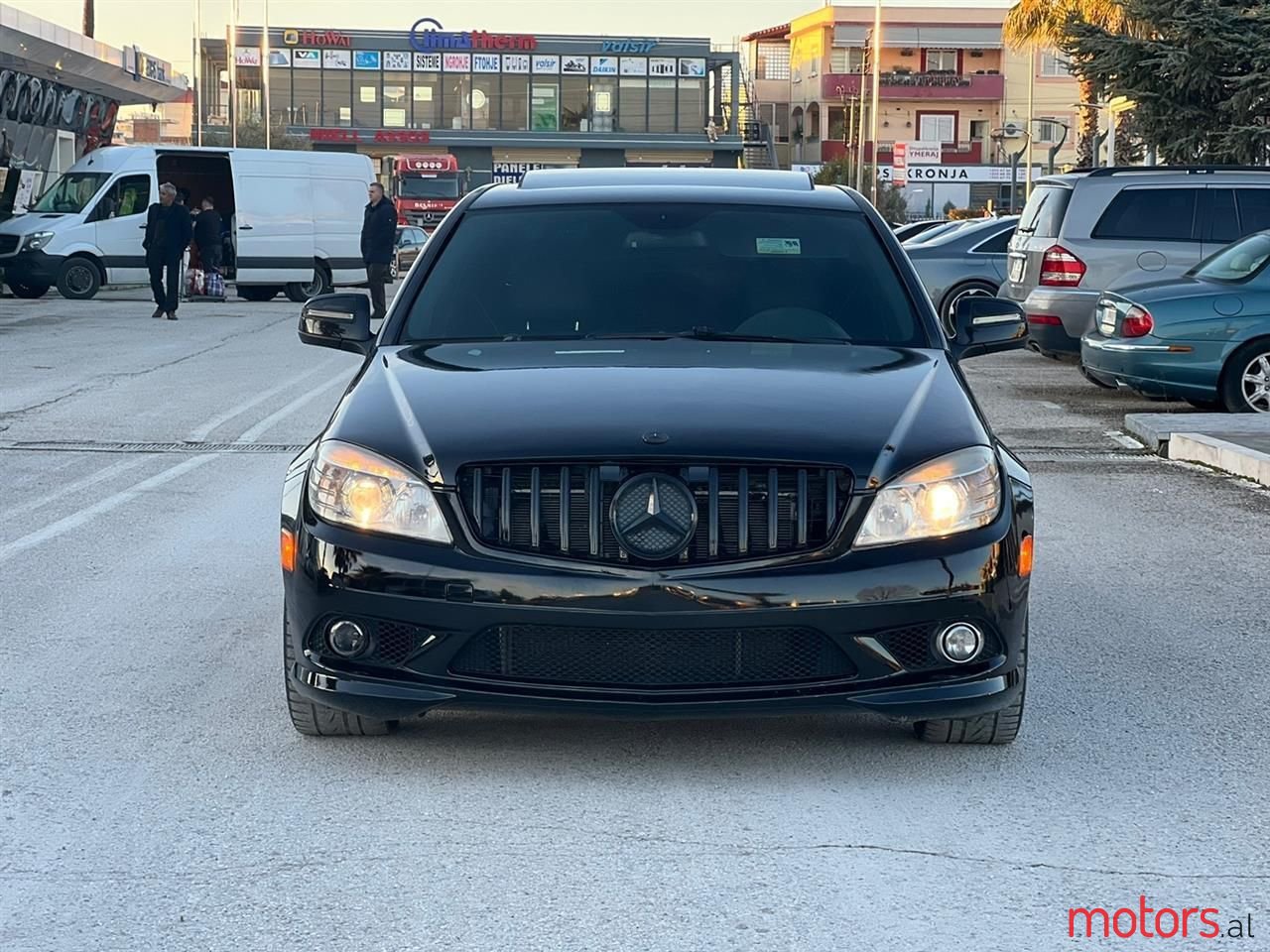 2009' Mercedes-Benz C 300 photo #2